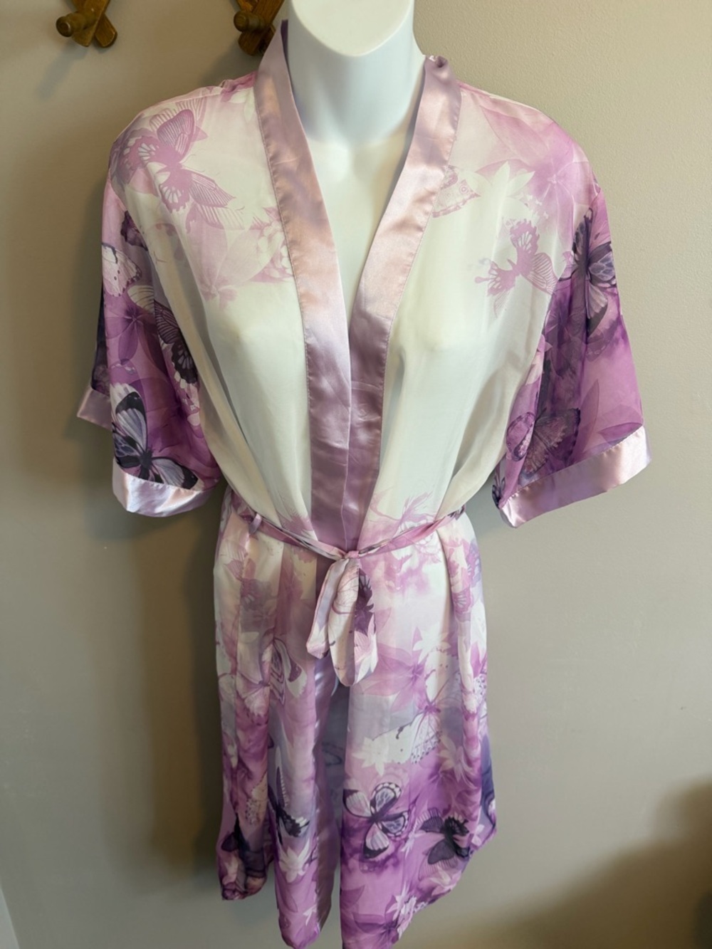 Mayar Lingerie Purple and lavender Butterfly Satin Trim Sheer Robe M